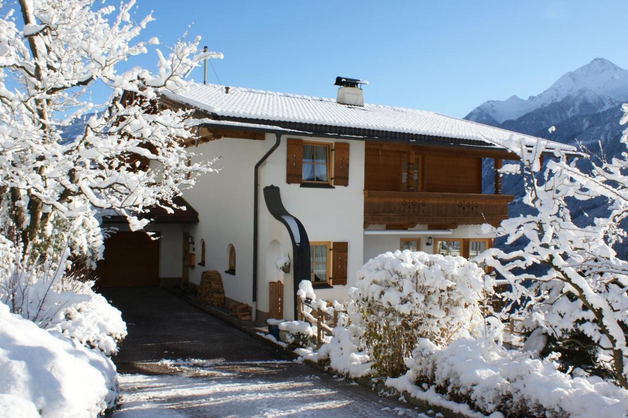 Apartamento Haus Am Stein Finkenberg Exterior foto